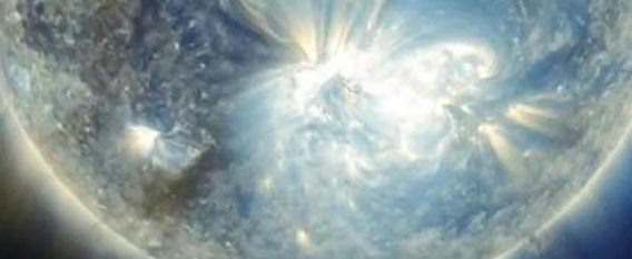 原爆10億個分、7月12日に発生した巨大な太陽フレアの映像