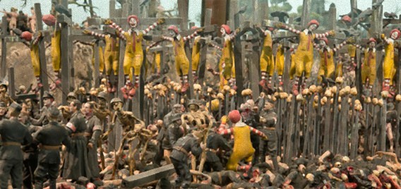 磔にされるドナルド。極小フィギュアでこの世の悪を表現した地獄絵図