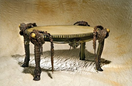 amazing-furniture-animal-01