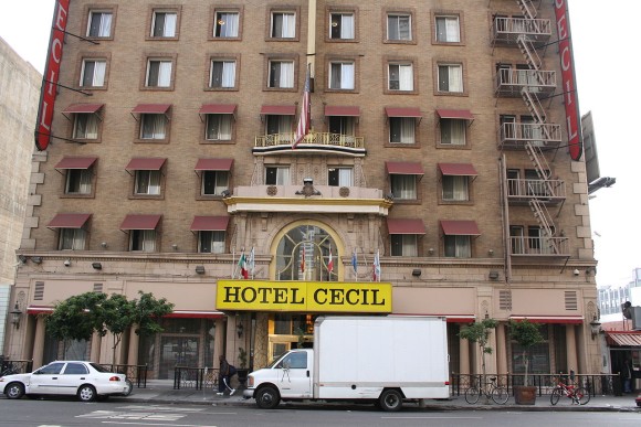Cecil_Hotel,_L.A_e