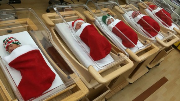 患者さんにもクリスマスを感じてほしい！病院内のオリジナリティー溢れるクリスマスデコレーションの数々
