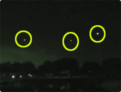 【動画】南フロリダで動きのゆるやかな丸いUFOが複数目撃される