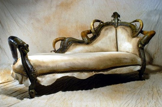 amazing-furniture-animal-31