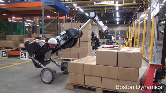 ボストンダイナミクスの最新ロボットは鳥型。倉庫内での荷積み・仕分け作業に特化したニュータイプがお披露目