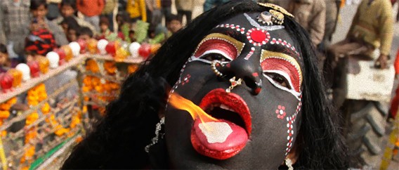 精神的な高揚感を体験できる、世界最大のヒンズー教祝祭「マハ・クンブメーラ（Maha Kumbh Mela）」