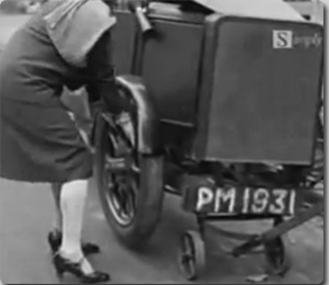 1920年代に実際に使用されていた、女性の買い物用電動三輪車