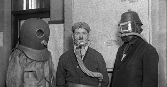 画像で巡る、ガスマスクの歴史