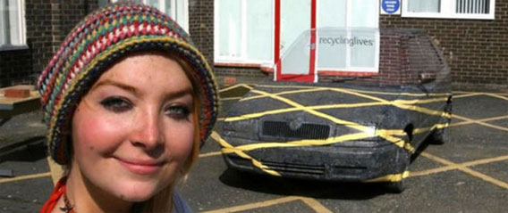 コラにしか見えないけどマジリアルな、不思議な構図の22枚の写真