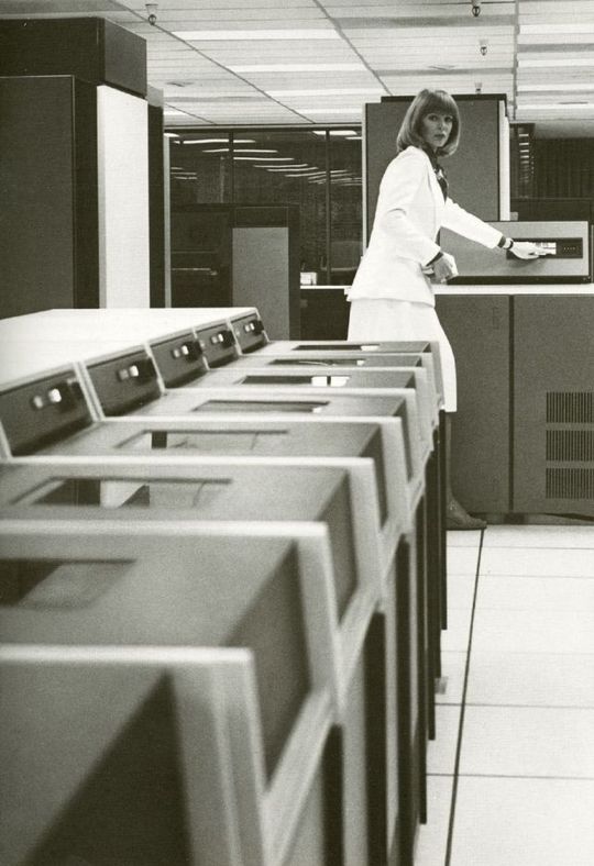 retro_office_24