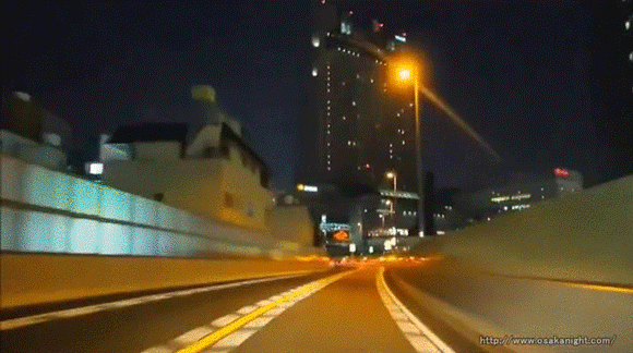 これなんてゲーム？日本の高速道路走行映像がリアルなのかCGなのかわからないくらいゲームっぽいと海外で話題に
