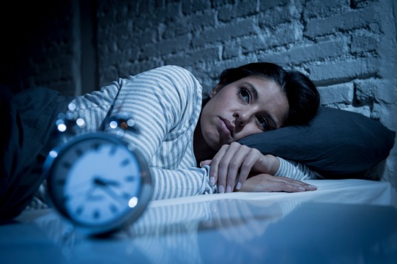 不眠症は遺伝する。睡眠障害を引き起こすかもしれない遺伝子が特定される（米研究）
