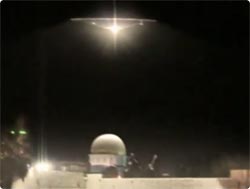 イスラム教の聖地、エルサレムの岩のドームに現れたUFOの高画質映像