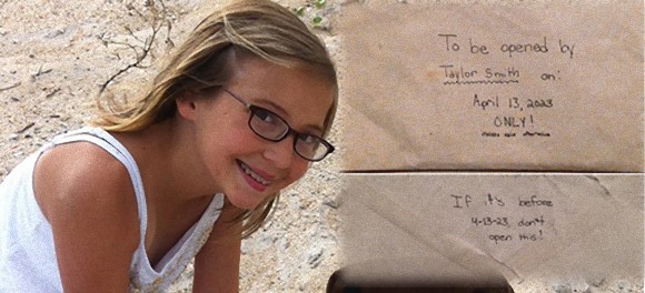 12歳で突然の死を迎えた少女。彼女の部屋には未来の自分に宛てた手紙が残されていた。
