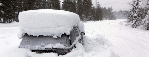 まさかのコールドスリープ？雪中の車に2ヶ月間閉じ込められた男性が「冬眠」状態で生存していた（スウェーデン）