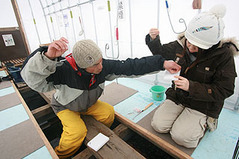 桧原湖わかさぎ釣り
