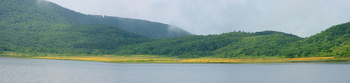 雄国沼北東岸からの風景