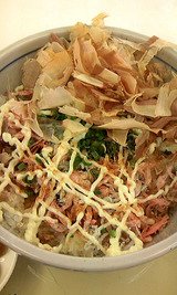 猫魔スキー場猫まんま丼アップ