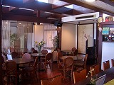 新 店内