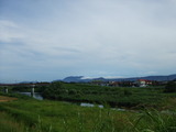 朝 8時 鎮西湖付近