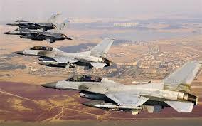 F16