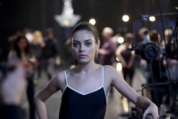 black-swan5