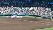 勝利校の校歌斉唱