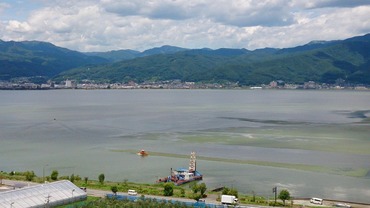 諏訪湖