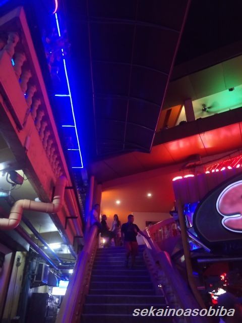 ナナ・プラザ24時