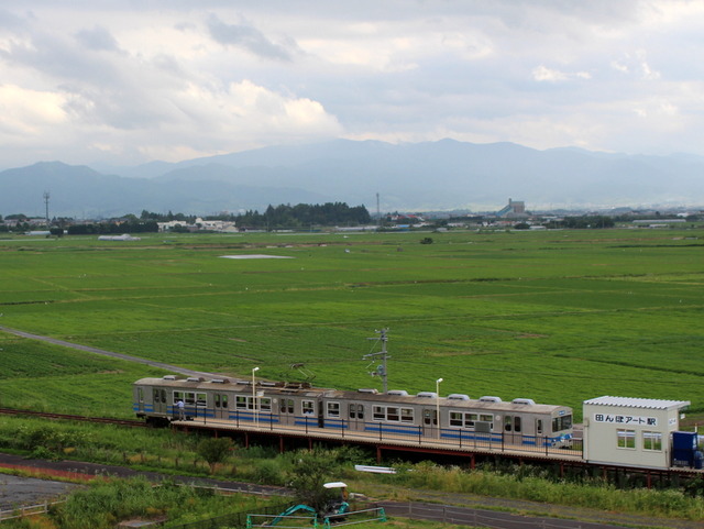 弘南鉄道・田んぼアート駅