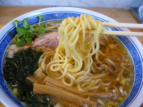 ボニート・ボニート 南京軒食品の麺