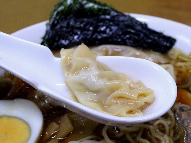 下館ラーメン・盛昭軒(ワンタン)