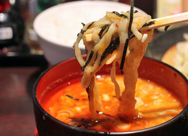 日光(今市)・ユタの店。冷しざる担担麺