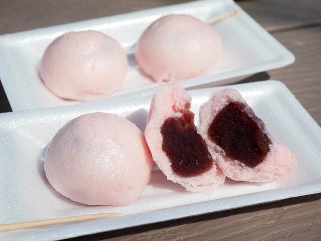 武平作・栃木本店 お花見まんじゅう