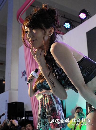 407x550x8f6f067b97e146fa3295562d