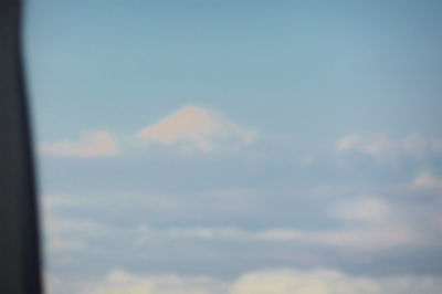 2013-02-20 012