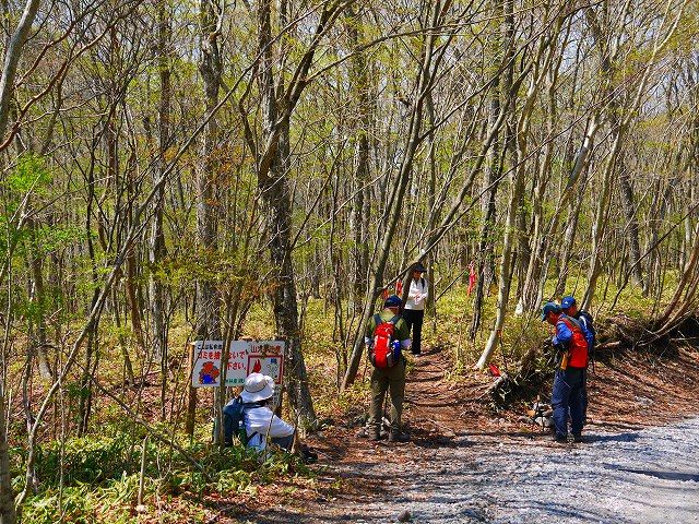 坊がつる12年4月 015