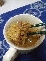 ラーメン缶4