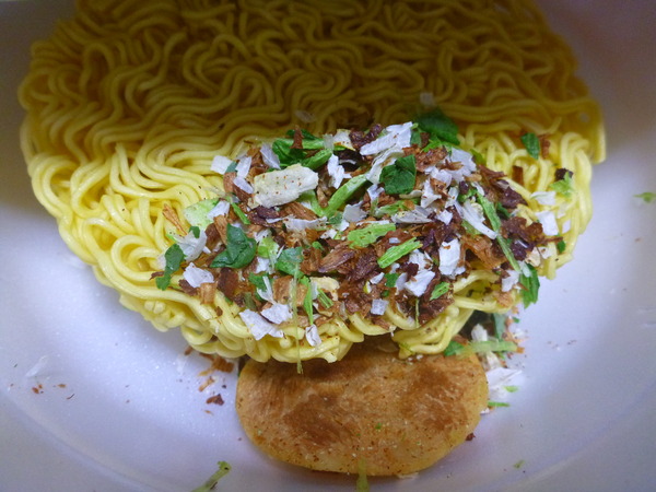 レモンラーメン(カップ麺) (5)