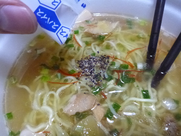 パパパパパイン（カップ麺） (14)