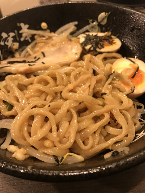 背脂らーめん宮本の油そば!(成田本店)