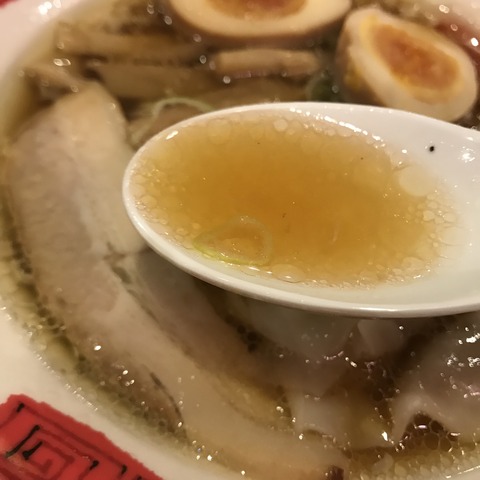 冬バーミヤンさんのこだわりスッキリ醤油喜多方ラーメン