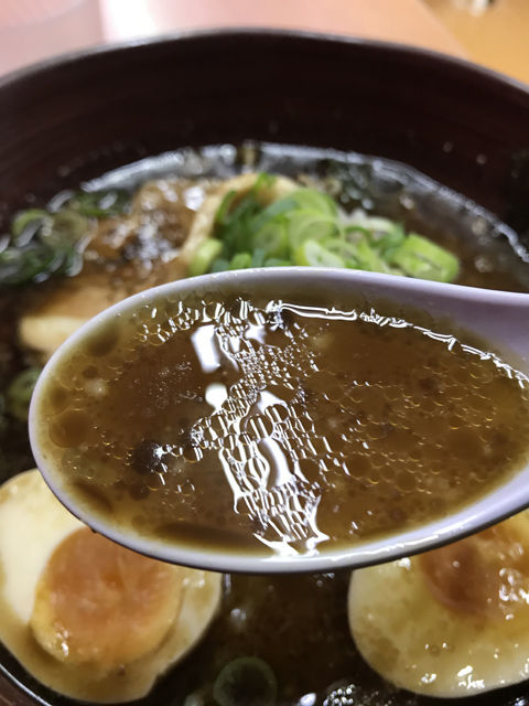 プレミアム黒にんたまラーメン