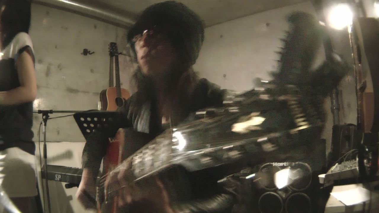 Still1106_00025