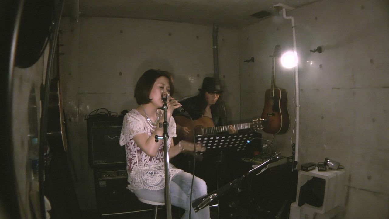 Still0503_00083