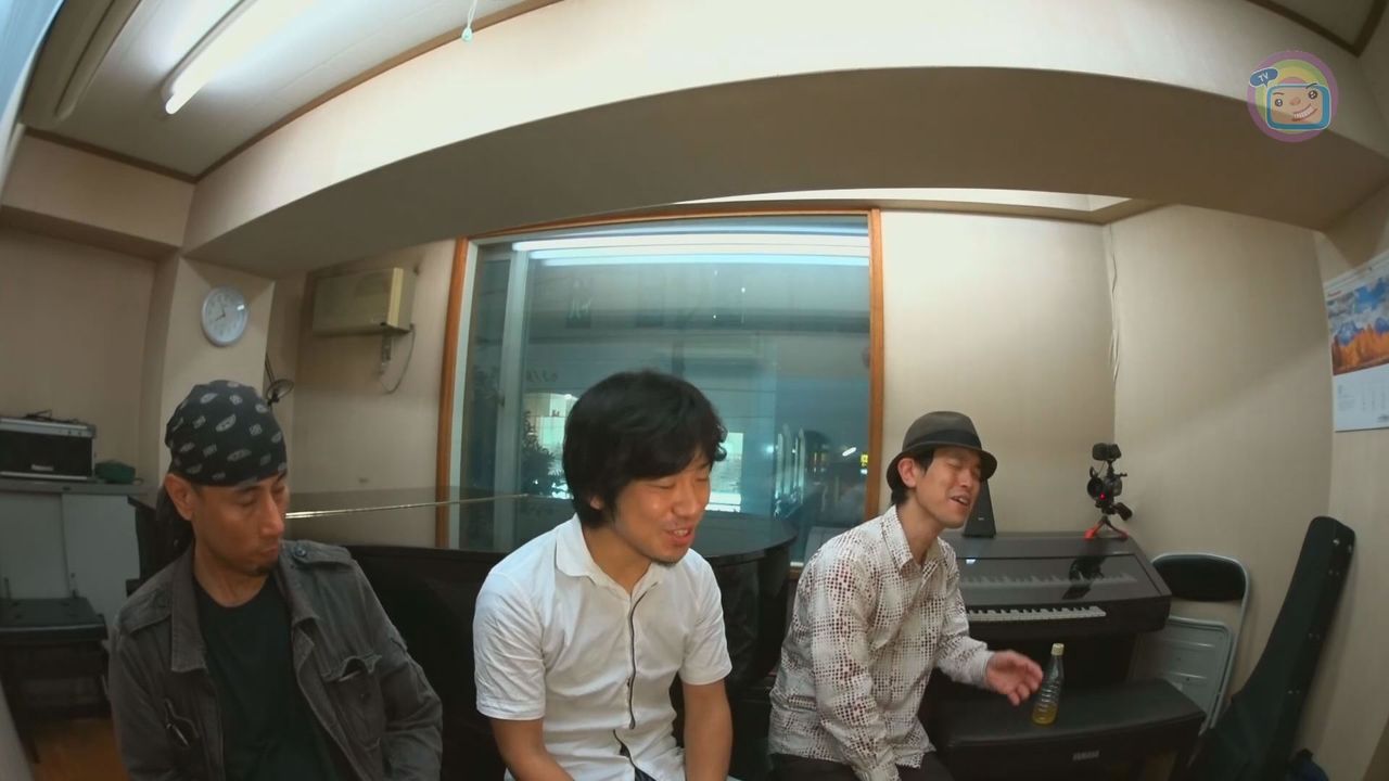 Still1209_00068