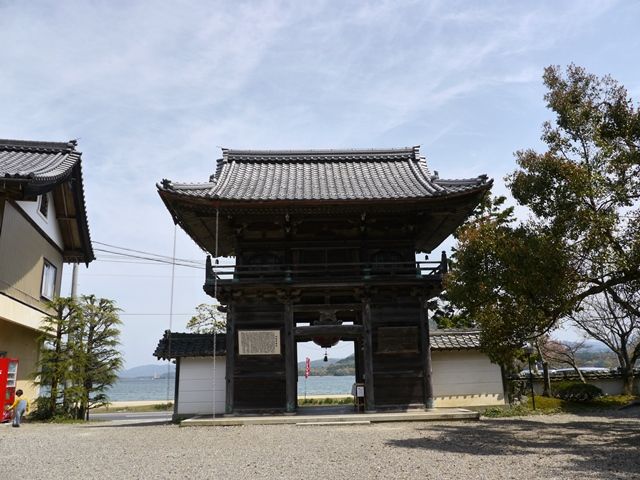 1810085