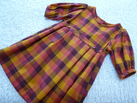 ノスタルジックワンピース 毛糸玉工房