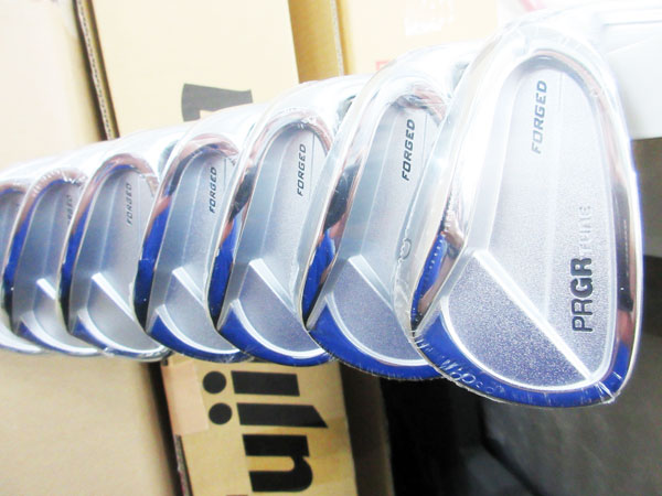 名器　プロギア　PRGR TUNE 02 CB アイアン　6本セット PRGR IRONs】02 アイアン〔#6-PW 5本セット カーボン〕〔2023年