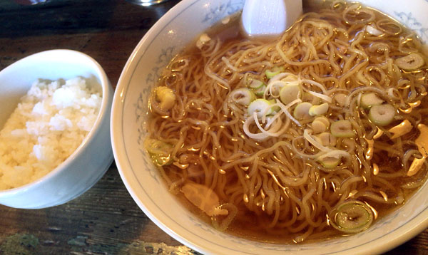 湯麺大+ランチ無料ライス@屋台屋