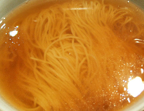 チャーリー湯麺